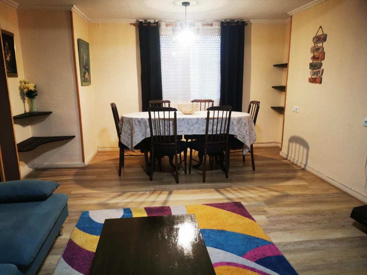 A 5 Minutos Distancia De Playa En -full -120m2 Apartment